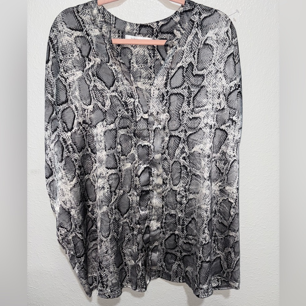 bishop + young Monochrome Snake Print Top